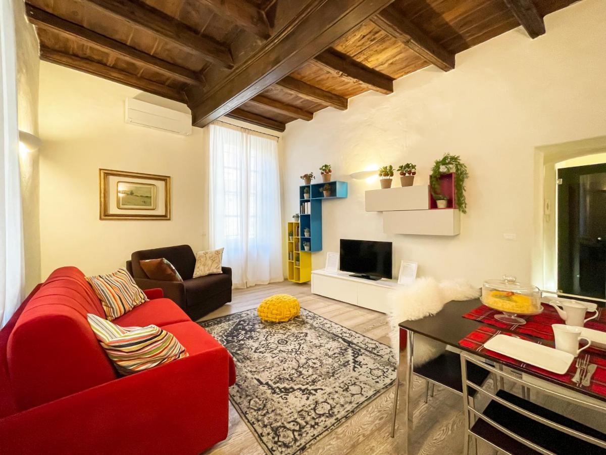 Luxrent Apartment Castello Турин Екстер'єр фото