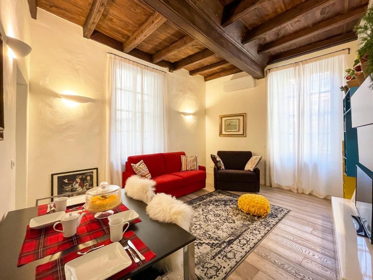Luxrent Apartment Castello Турин Екстер'єр фото