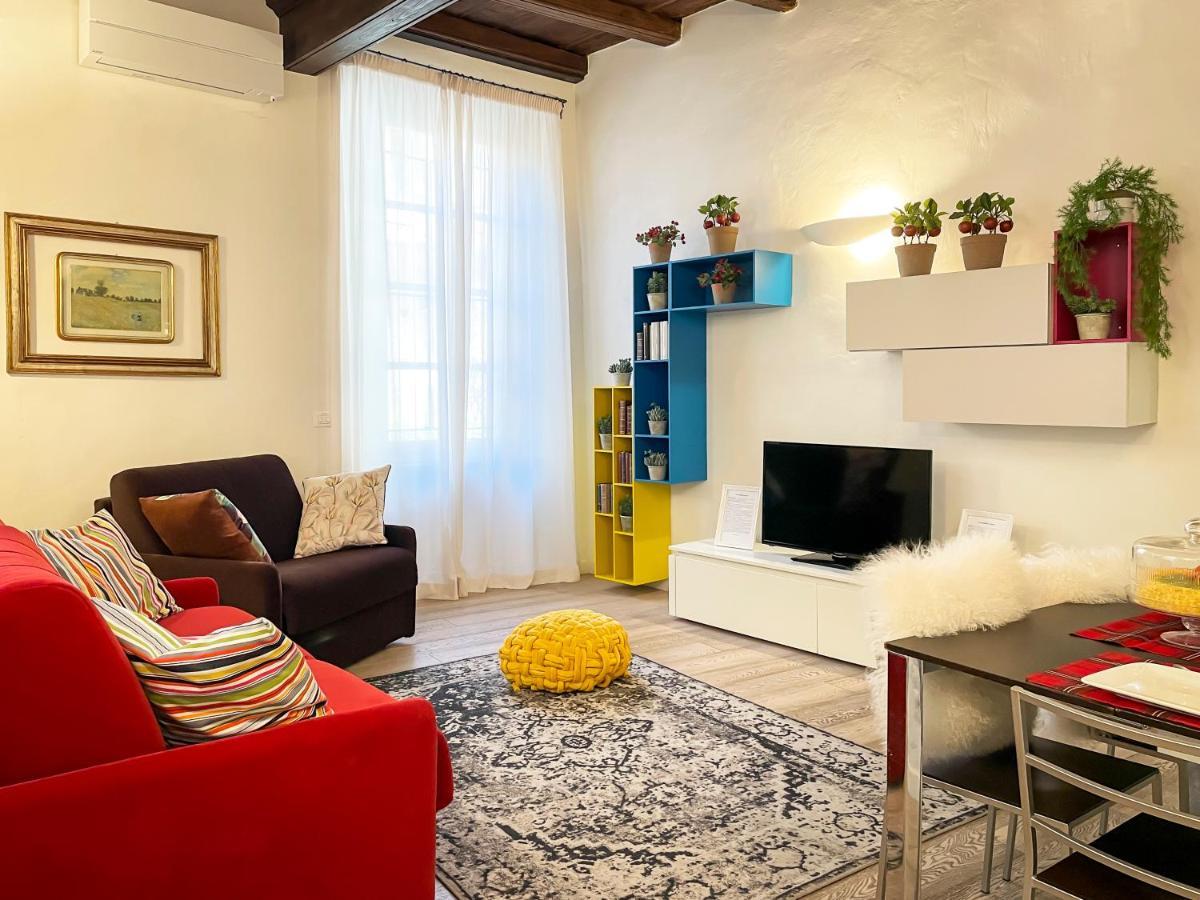 Luxrent Apartment Castello Турин Екстер'єр фото